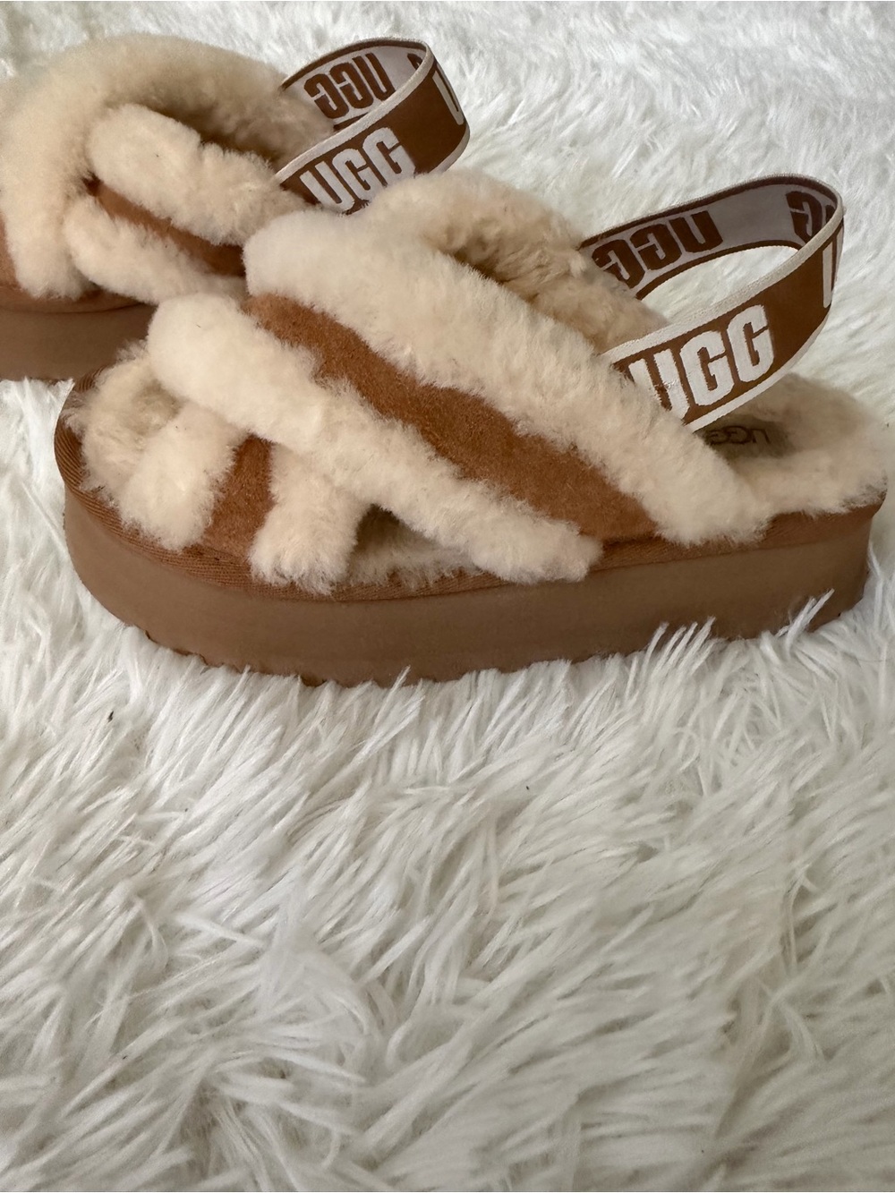 UGG Disco Shearling Crisscross Slide Sandals in Chestnut and Cream